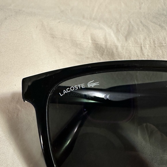Lacoste L875SP Wayfarer Sunglasses - Picture 7 of 9